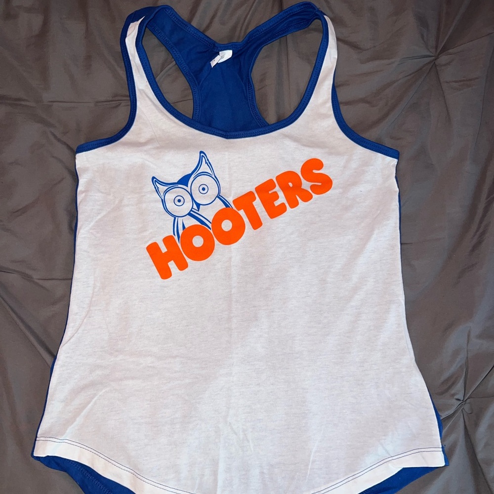 Hooters Razorback Tank